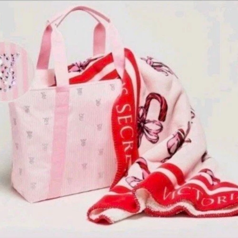 Victoria's Secret Shine Tote Bag & Cozy Blanket Duo - 27267010